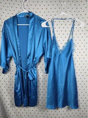 Victorias Secret Satin Blue ROBE & SLIP DRESS SET 2pc Nightie Silky Lingerie MED